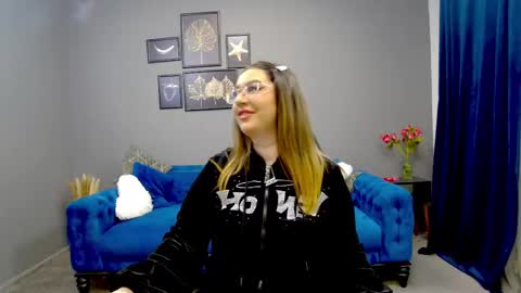 Kate online show from March 12, 2025, 6:22 pm