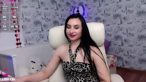 Kate online show from March 4, 2025, 8:02 am