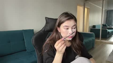 Elle online show from May 28, 2026, 8:11 am