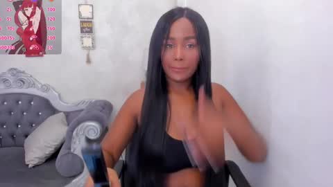 Snapshot of katherin_cruzz chatting on May 21, 2026, 8:27 pm katherin online show from May 21, 2026, 8:27 pm