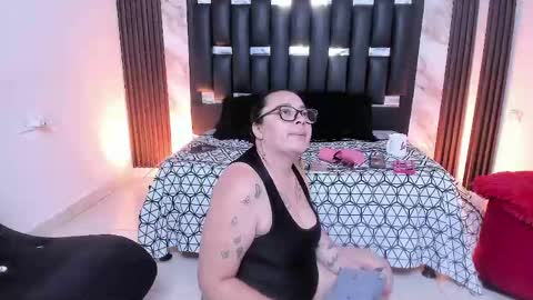 Katherina online show from May 13, 2026, 2:42 am