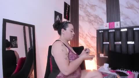 Katherina online show from May 27, 2026, 2:30 am