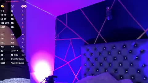 your kathe  online show from June 17, 2026, 8:54 pm