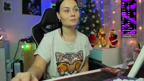 Snapshot of kathiekat chatting on December 28, 2024, 8:26 am Kathie online show from December 28, 2024, 8:26 am
