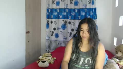 Snapshot of kathiie_ chatting on March 5, 2025, 12:00 pm K A T H I E online show from March 5, 2025, 12:00 pm