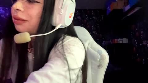 Luna online show from March 7, 2026, 3:31 pm