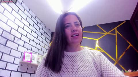 Paola online show from December 3, 2024, 12:27 pm