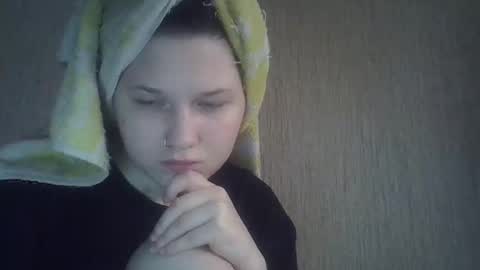 kathrynmason online show from November 10, 2025, 12:48 pm