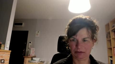 KATHY online show from November 25, 2025, 3:23 pm