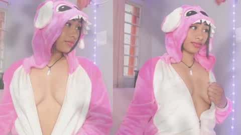 Snapshot of katia606424 chatting on November 5, 2025, 5:35 pm Katia online show from November 5, 2025, 5:35 pm