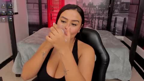 Katia online show from October 23, 2025, 10:36 am