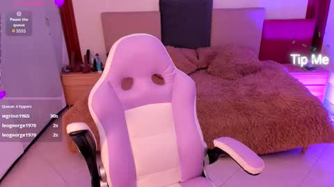 Katia online show from March 5, 2026, 6:26 pm