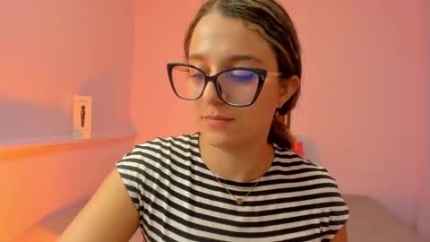Khaterine online show from February 26, 2025, 6:21 pm