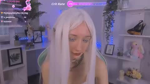 Katia  online show from October 15, 2025, 6:35 am