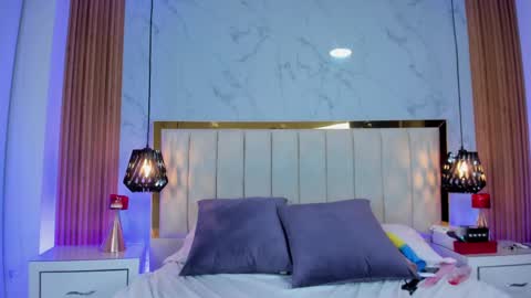 Snapshot of katia_moregb chatting on March 4, 2025, 11:00 pm Karen Villas online show from March 4, 2025, 11:00 pm