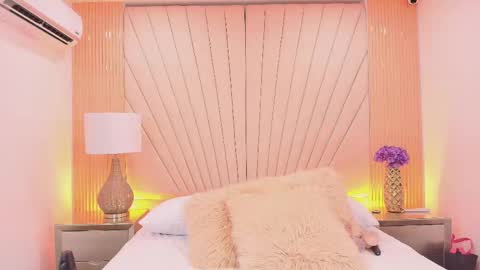 Snapshot of katia_moregb chatting on September 8, 2025, 8:08 pm Karen Villas online show from September 8, 2025, 8:08 pm