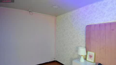 katiawilson  online show from February 18, 2026, 12:56 pm