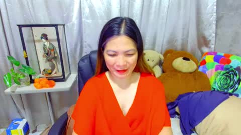 Kate online show from September 19, 2025, 9:54 am