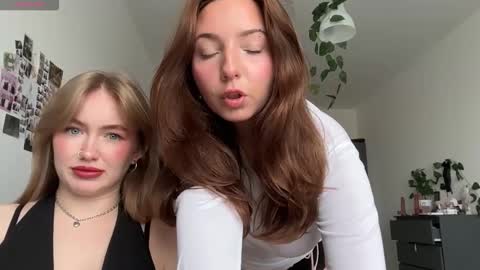 Katienext stream  online show from September 26, 2025, 10:08 am