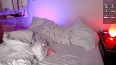 Katie Deville online show from November 22, 2025, 11:26 pm