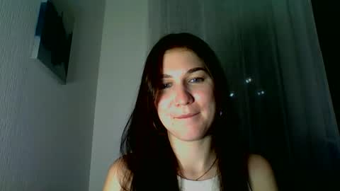 katie_foxi online show from September 15, 2025, 7:47 pm