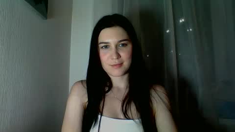 katie_foxi online show from April 11, 2026, 8:35 pm
