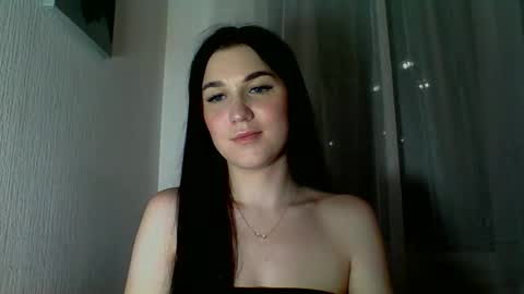 Snapshot of katie_foxi chatting on May 29, 2026, 8:40 pm katie_foxi online show from May 29, 2026, 8:40 pm