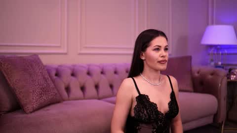 Katie online show from November 2, 2025, 7:05 pm