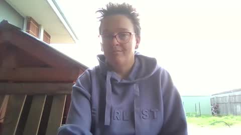 Snapshot of katie_tyler chatting on June 10, 2026, 2:12 am Katie online show from June 10, 2026, 2:12 am