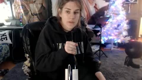 Katie online show from January 8, 2025, 7:24 am