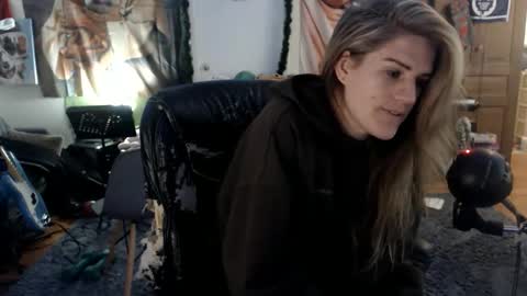 Katie online show from April 9, 2026, 6:19 am