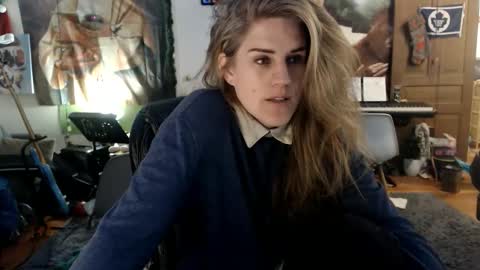 Katie online show from April 10, 2026, 5:01 am