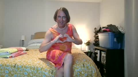 katieutopia online show from July 2, 2026, 2:11 am