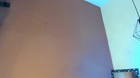 Katie online show from October 23, 2025, 10:58 am