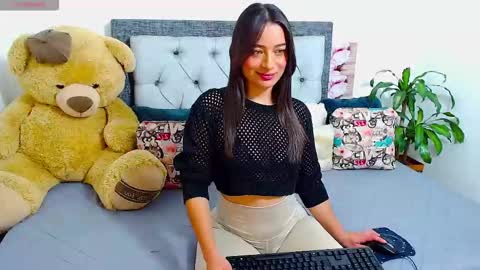 Follow Instagram katikloving online show from March 22, 2026, 7:34 am