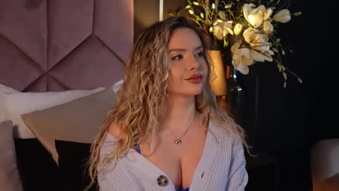 KatJolie online show from February 12, 2025, 12:37 am