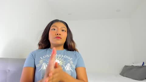 Snapshot of katnees_correa chatting on December 16, 2024, 7:04 am Follow me on instagram and twitter as correaktnees online show from December 16, 2024, 7:04 am