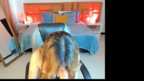 Katnia and Marcuz online show from September 27, 2025, 12:21 pm