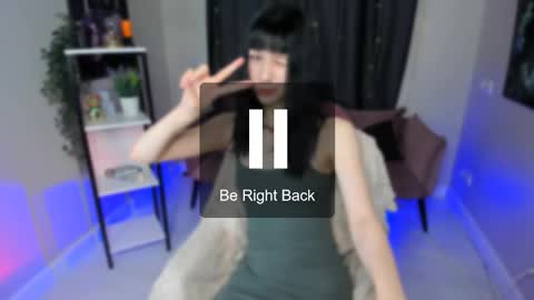 katrin_dark online show from November 5, 2025, 2:17 pm