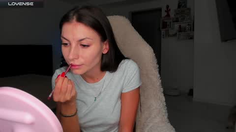 Snapshot of katrin_fit chatting on January 4, 2025, 12:16 pm Katrin online show from January 4, 2025, 12:16 pm