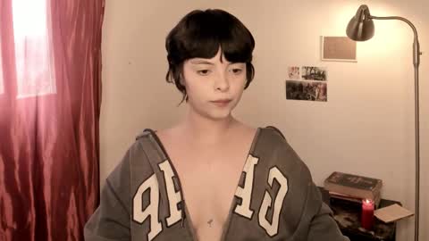 Snapshot of katsurotaro chatting on September 19, 2025, 9:04 pm katsuro online show from September 19, 2025, 9:04 pm
