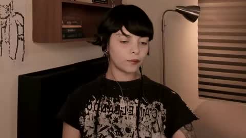 Snapshot of katsurotaro chatting on July 28, 2026, 4:39 pm katsuro online show from July 28, 2026, 4:39 pm