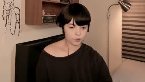 Snapshot of katsurotaro chatting on August 5, 2026, 8:22 pm katsuro online show from August 5, 2026, 8:22 pm