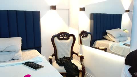 Snapshot of kattagoez chatting on January 25, 2025, 2:37 am kattagoez online show from January 25, 2025, 2:37 am