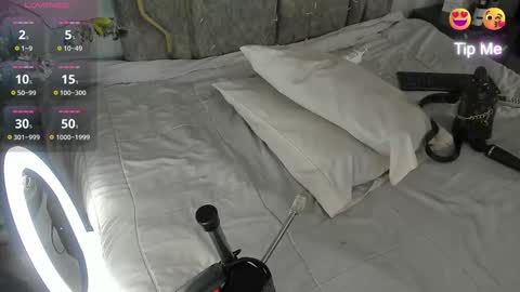 Katerine online show from January 19, 2026, 4:05 am