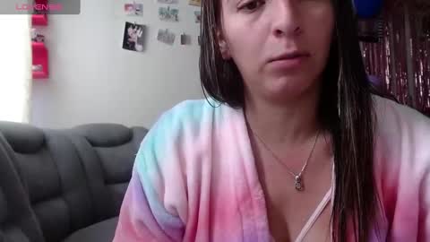 Snapshot of kattie_love chatting on February 12, 2025, 5:16 pm kattie online show from February 12, 2025, 5:16 pm