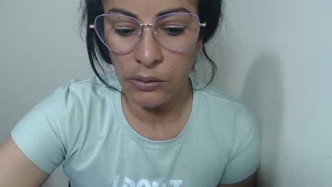 Snapshot of kattleyagray chatting on June 11, 2026, 12:32 am KattleyaGrey online show from June 11, 2026, 12:32 am