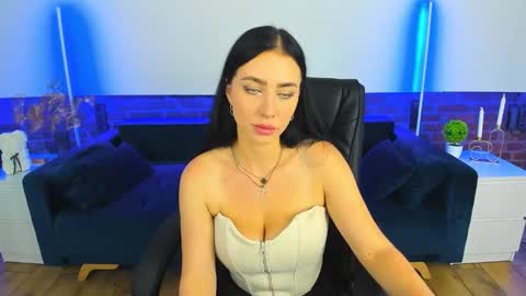 katty__pretty online show from September 10, 2025, 6:13 am