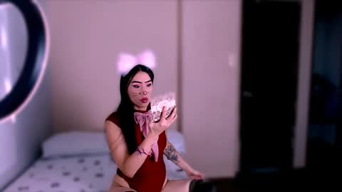 katty_ling online show from October 23, 2025, 7:45 pm