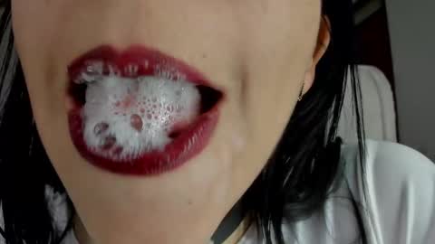 Snapshot of katty_mouth chatting on February 14, 2025, 7:02 pm Katty online show from February 14, 2025, 7:02 pm